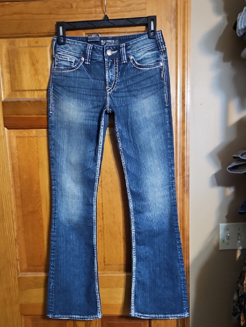 Silver Jean Co. Suki Surplus Mid-Rise Bootcut Jeans-NWOT - Picture 3 of 13